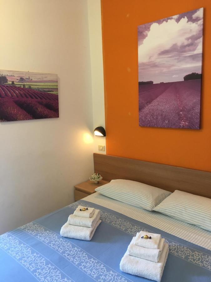 Hotel Villa Rinaldini Rimini Exterior foto